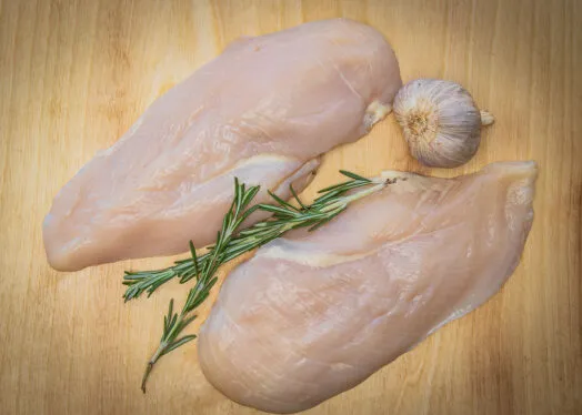 bonelesschickenbreasts 1 524x374 1